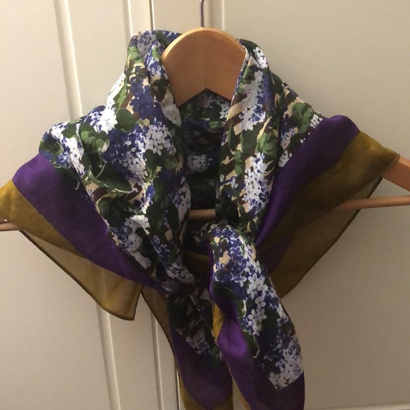 Perry Ellis Scarf - Picture 3 of 5